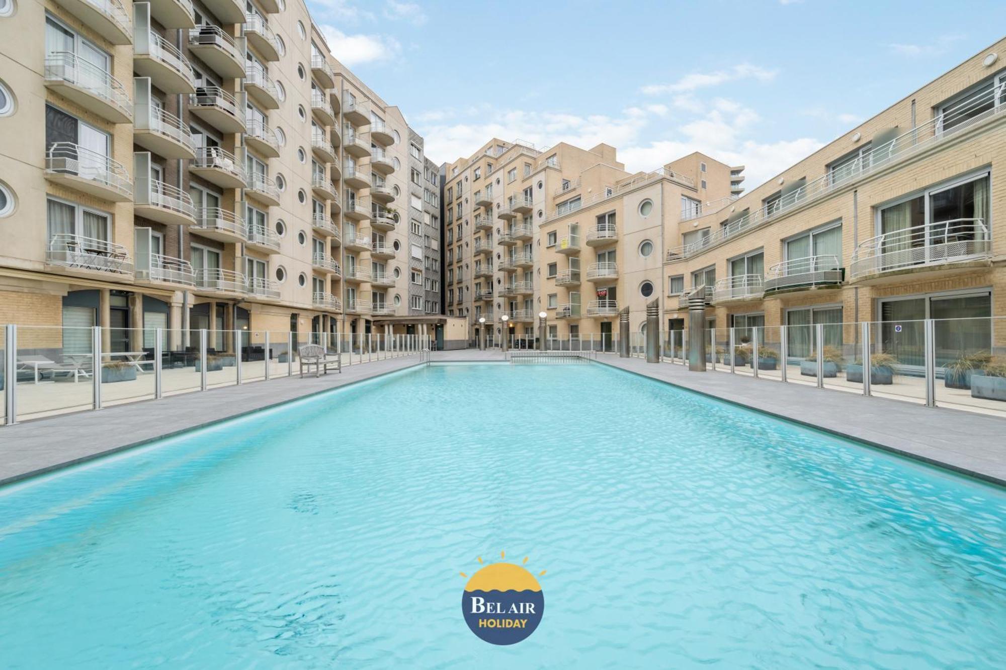 Appartement Zeezicht Xiii - Cozy 2-bedroom On The Belgian Coast With Spacious Sun Terrace And Pool T86